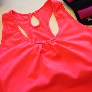 New Danskin workout tank A1